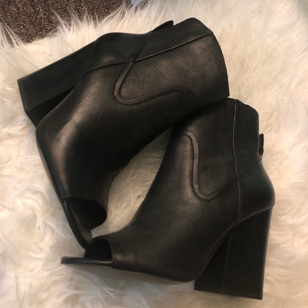 Steve Madden booties